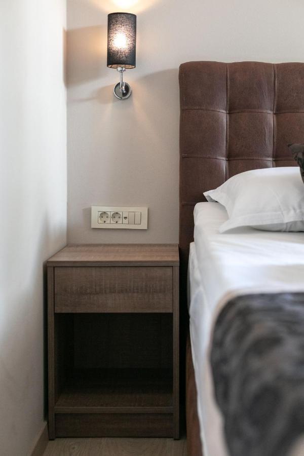 Apartman Bella มาคาร์สกา ภายนอก รูปภาพ